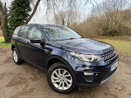 LAND ROVER DISCOVERY SPORT 2.0 TD4 SE Tech Auto 4WD Euro 6 (s/s) 5dr