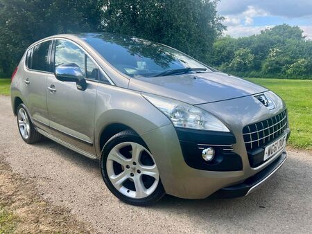 PEUGEOT 3008 2.0 HDi Allure Euro 5 5dr