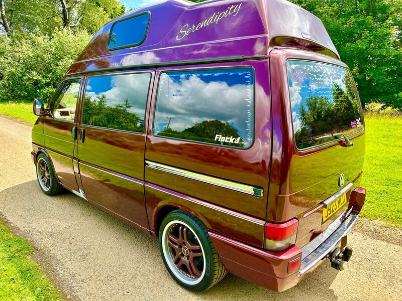 VOLKSWAGEN CAMPERVAN