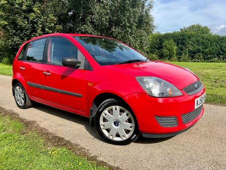 FORD FIESTA 1.25 Style 5dr